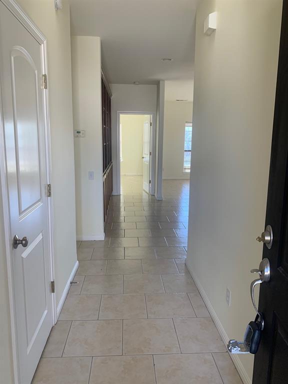 Building Photo - 21101 Santa Ana Cove
