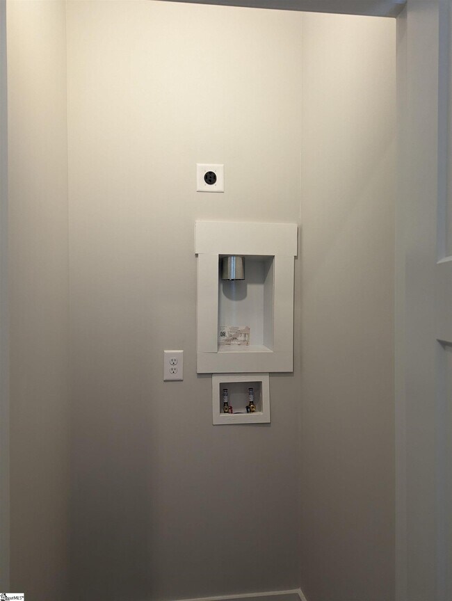 Building Photo - 303 Grange Vly Ln