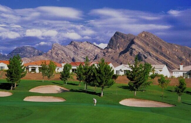 Building Photo - 10624 Grand Cypress Ave