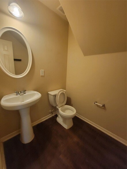 Building Photo - 3110 Clover Ranch Cir
