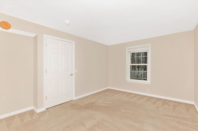 Building Photo - Wildwood Park Rental