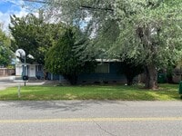 Building Photo - 3216 Godman Ave