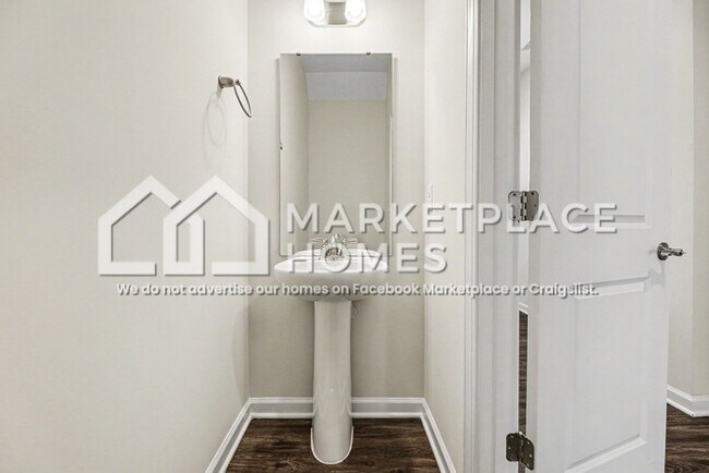 Building Photo - 1209 Alston Rdg Ct