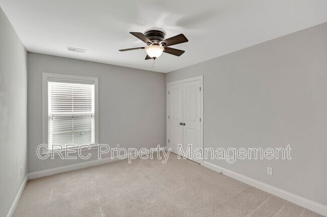 Building Photo - 1190 Triple Crown Ct