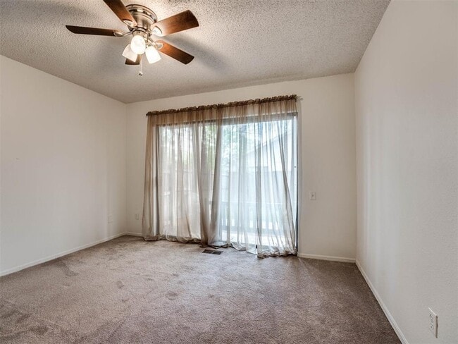 Building Photo - 4605 Dove Tree Ln