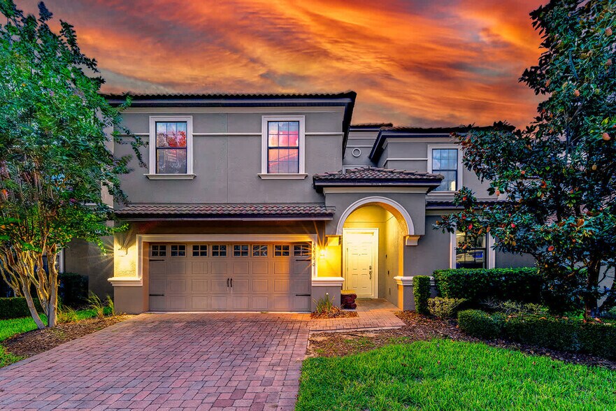 Building Photo - 1460 Moon Valley Dr