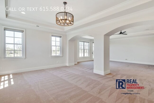 Building Photo - 9220 Lehigh Dr
