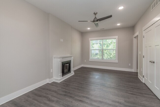 Building Photo - 307 Washington Ave