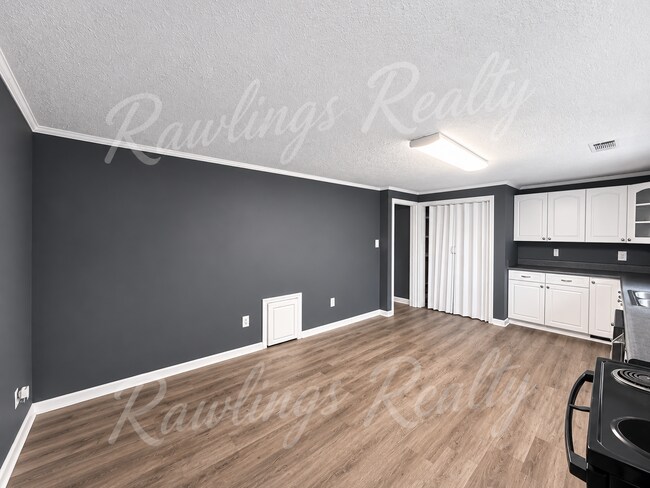 Building Photo - 1016 E Mcintosh Rd