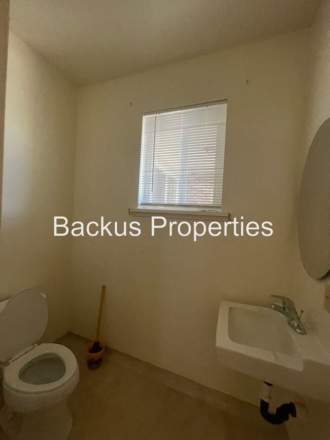 Building Photo - 61 Natividad Rd