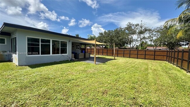 Building Photo - 8891 NW 11th St