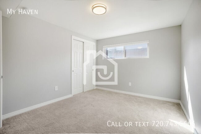 Building Photo - 5287 Indiana St