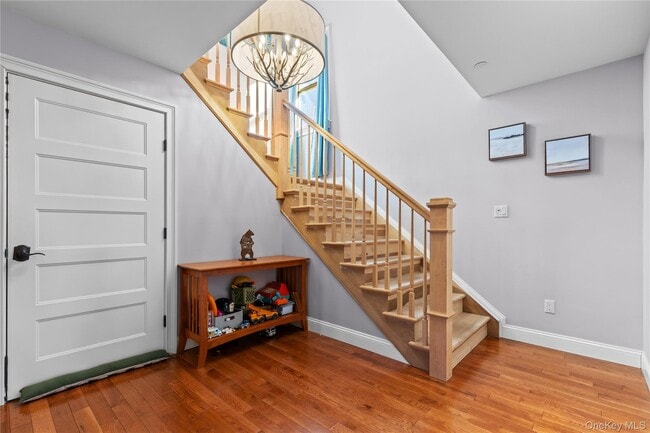 Building Photo - 62 Delaware Ave