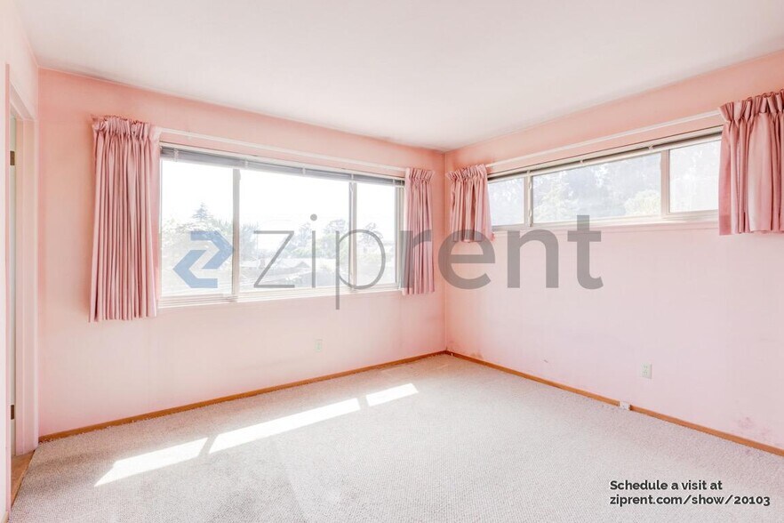 Building Photo - 3100 Ascot Ct