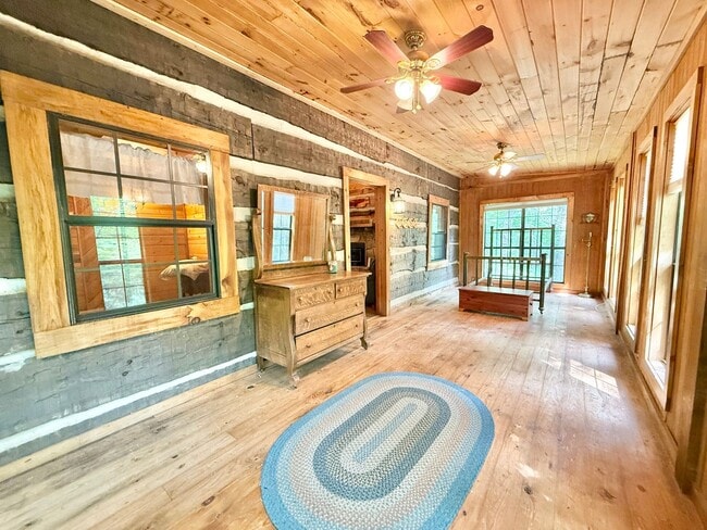 Building Photo - 6233 Steffner Cir