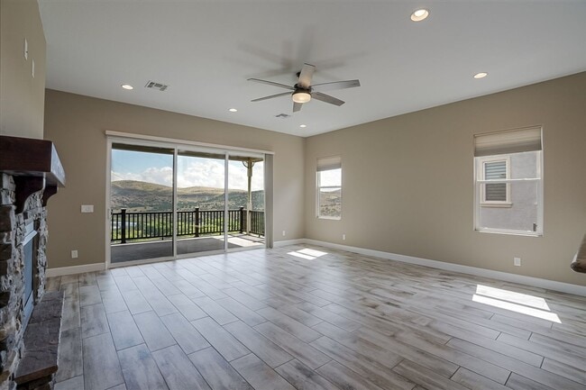 Building Photo - 1478 Varsity Dr