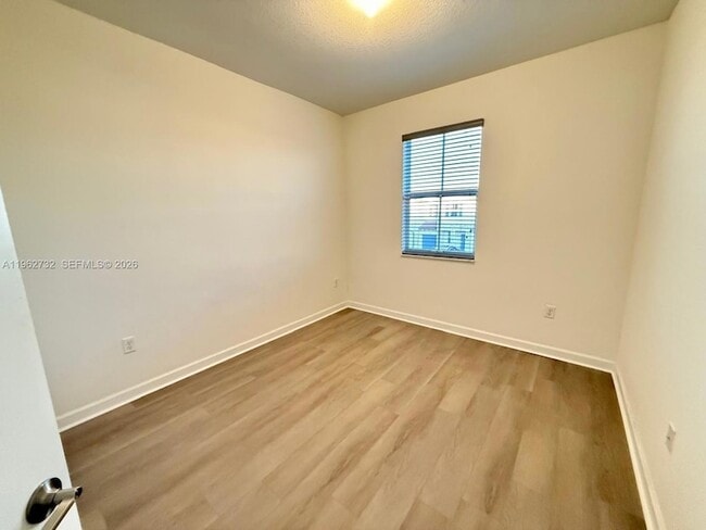 Building Photo - 12612 NW 23rd Pl