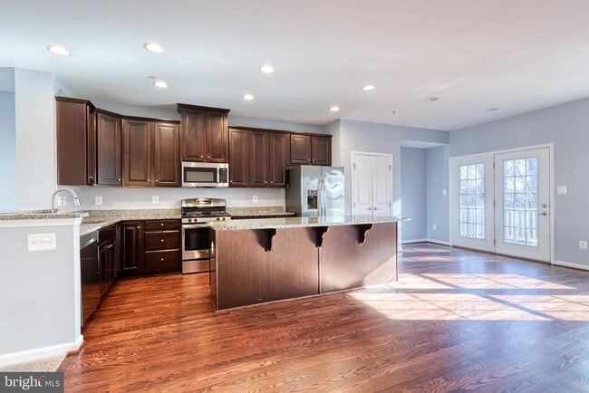 Building Photo - 7223 Winding Hills Dr