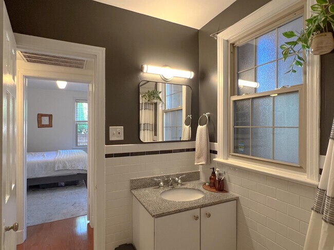 Building Photo - 6718 3rd St NW