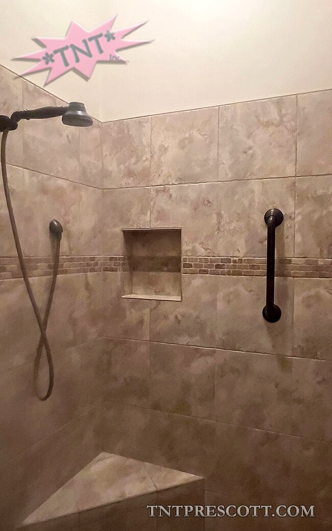 Building Photo - Home in Forest Trails HOA ~ Winter Special!!!