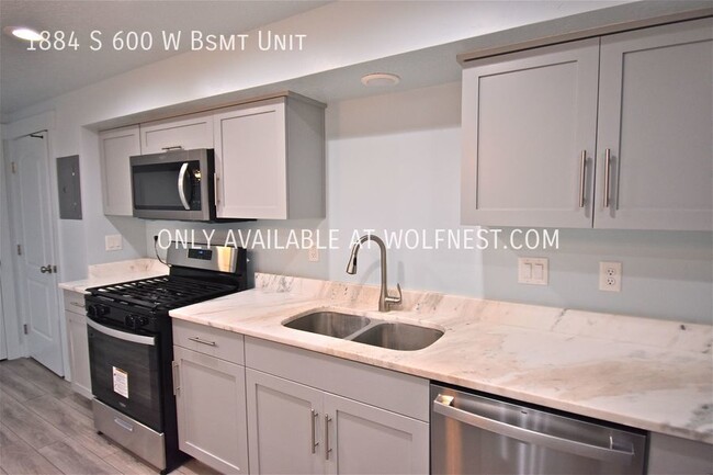 Building Photo - Gorgeous 3 Bed Payson Basement Unit!