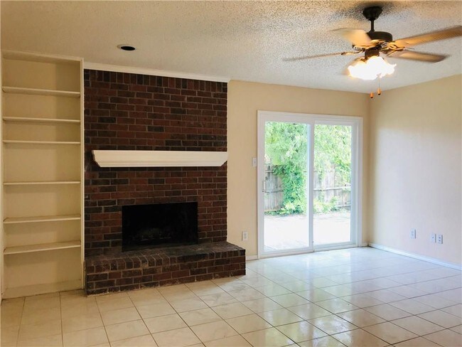 Building Photo - 2959 Scott Mill Rd