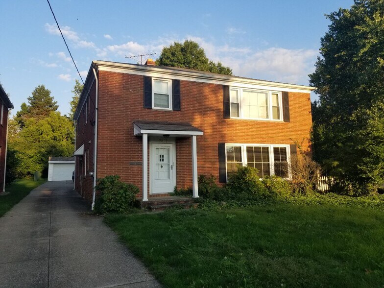 Primary Photo - 2945 Warrensville Center Rd