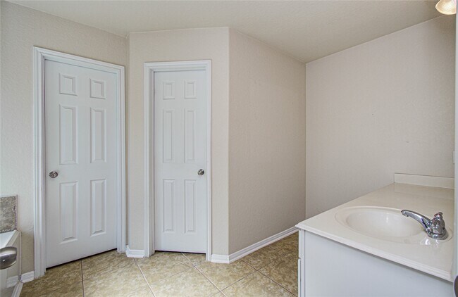 Building Photo - 28971 Birch Green Way