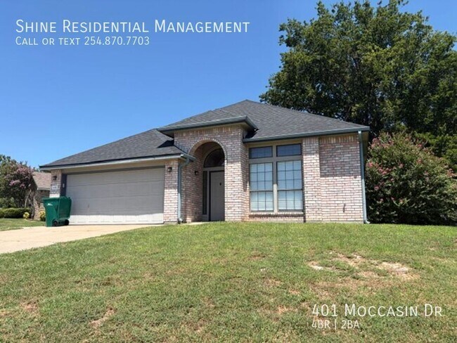 Building Photo - 401 Moccasin Dr