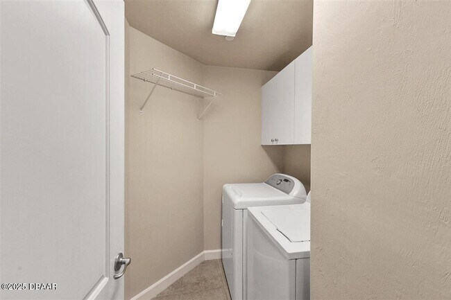 Building Photo - 424 Luna Bella Ln