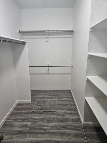 Building Photo - 5575 W 76th Ave