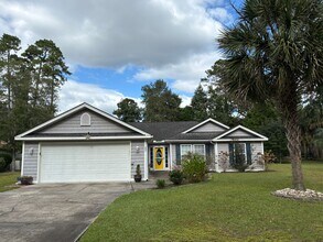Building Photo - 3 Bedroom 2 Bath Home in Carolina Shores