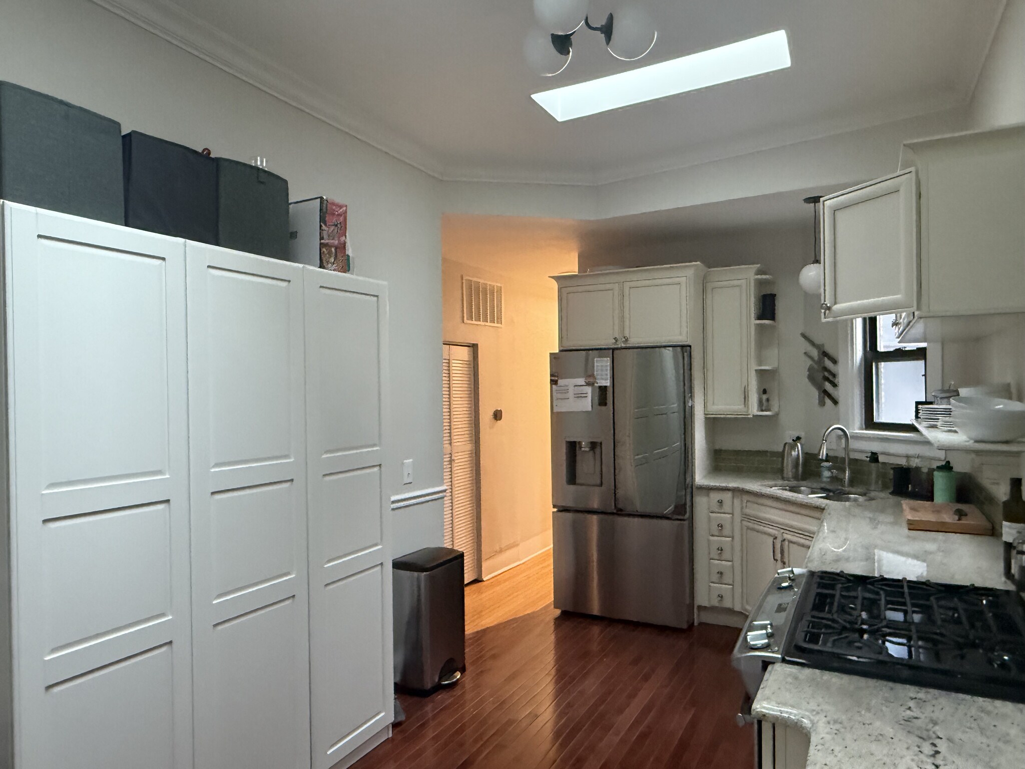 Kitchen + Pantry - 2459 N Albany Ave
