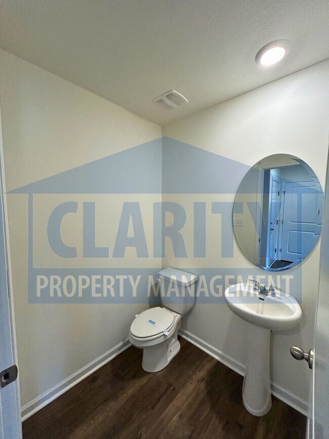 Building Photo - Beautiful home in Athens, TN!