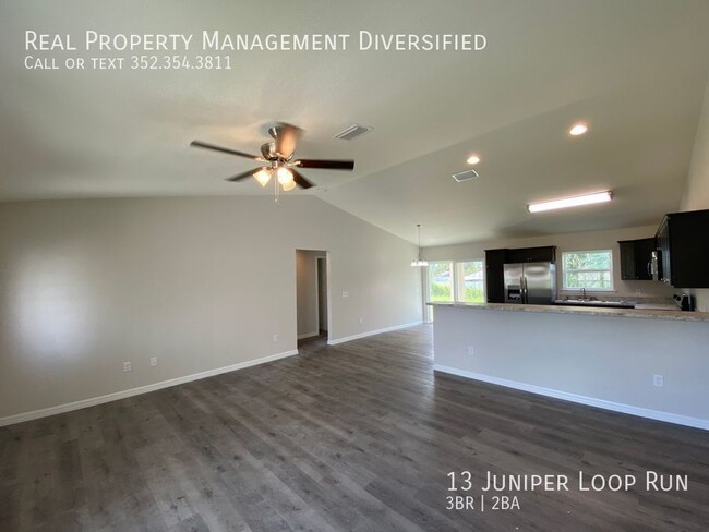 Building Photo - 13 Juniper Loop Run