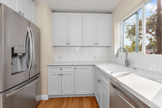 Building Photo - Charming 1 Bed / 1 Bath Detached Unit in P...