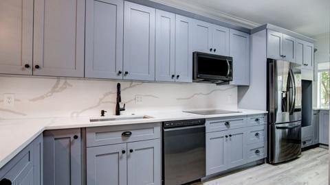 Building Photo - 6784 Via Regina