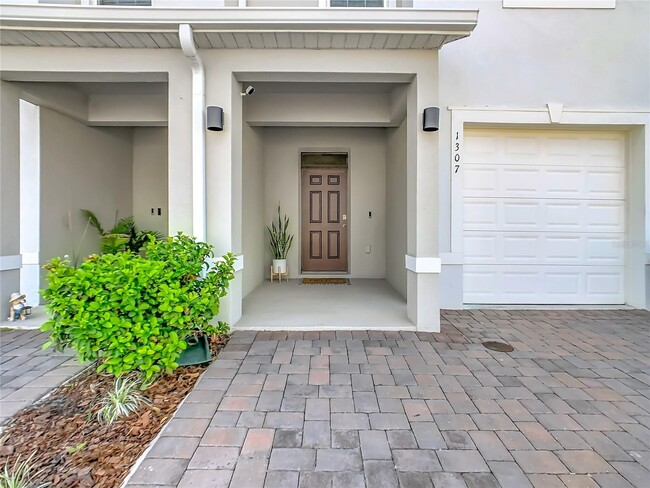 Building Photo - 1307 Mako Wy