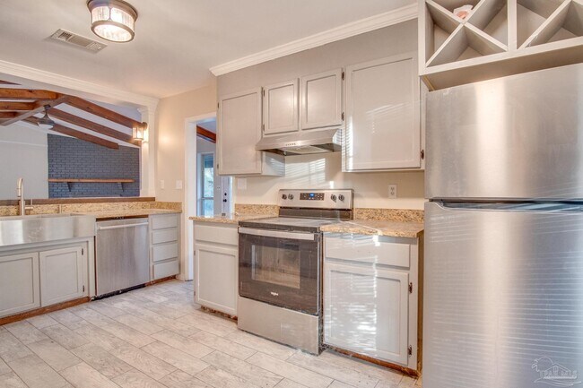 Building Photo - 5910 Limestone Rd