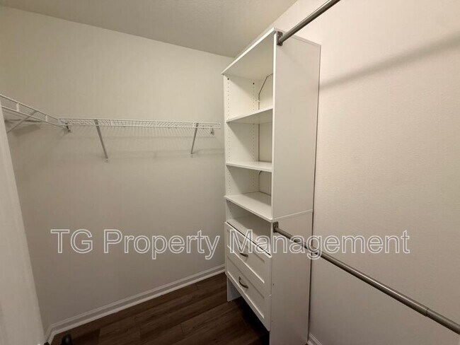 Building Photo - 59 Bluejack Ln
