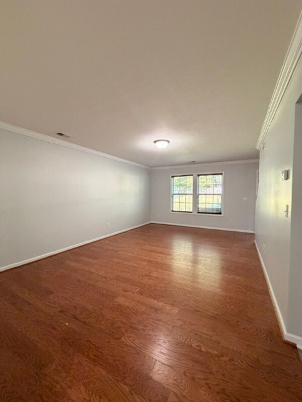 Building Photo - 317 Blythe Creek Dr