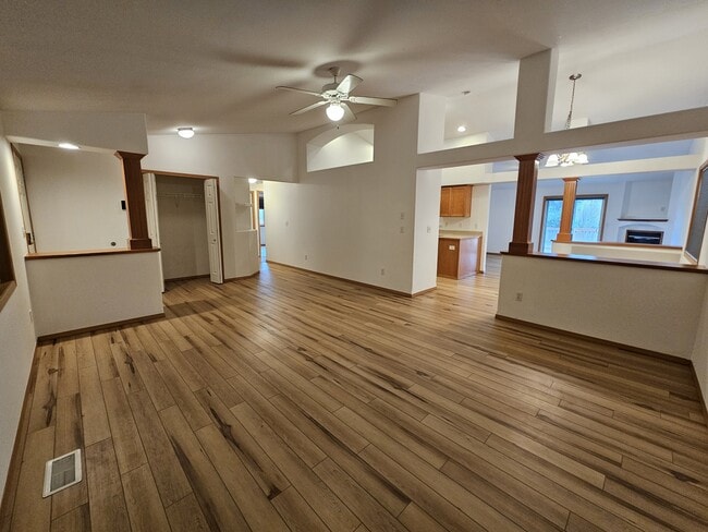 Building Photo - 508 Stickney Mountain Pl