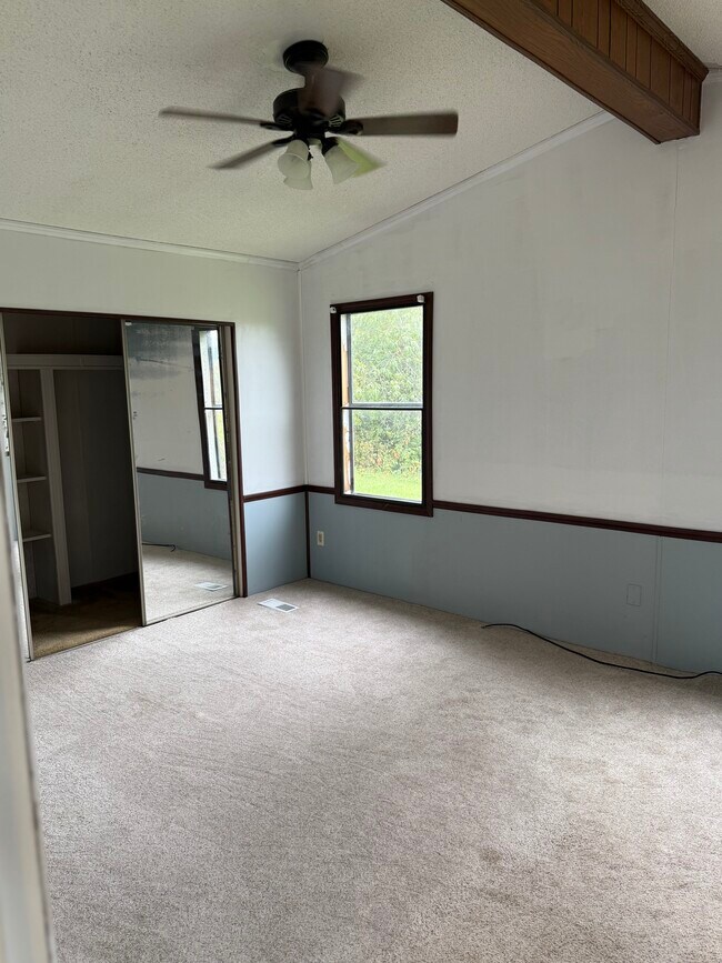 Building Photo - 20534 Lake Rd