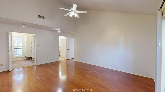 Building Photo - 3004 Gleneagles Ct