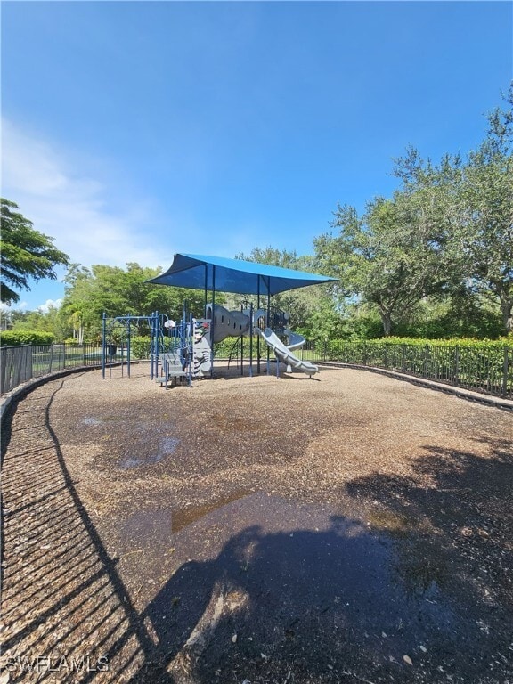 Building Photo - 3185 Antica St