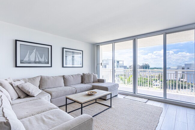 Building Photo - 3546 S Ocean Blvd