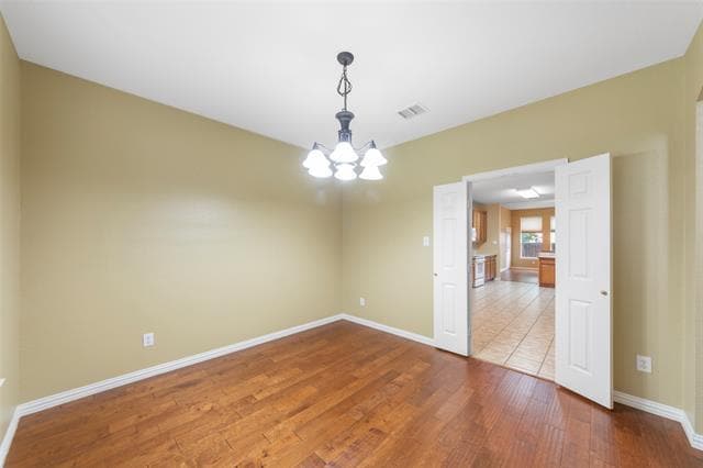 Building Photo - 1623 Mineral Springs Dr