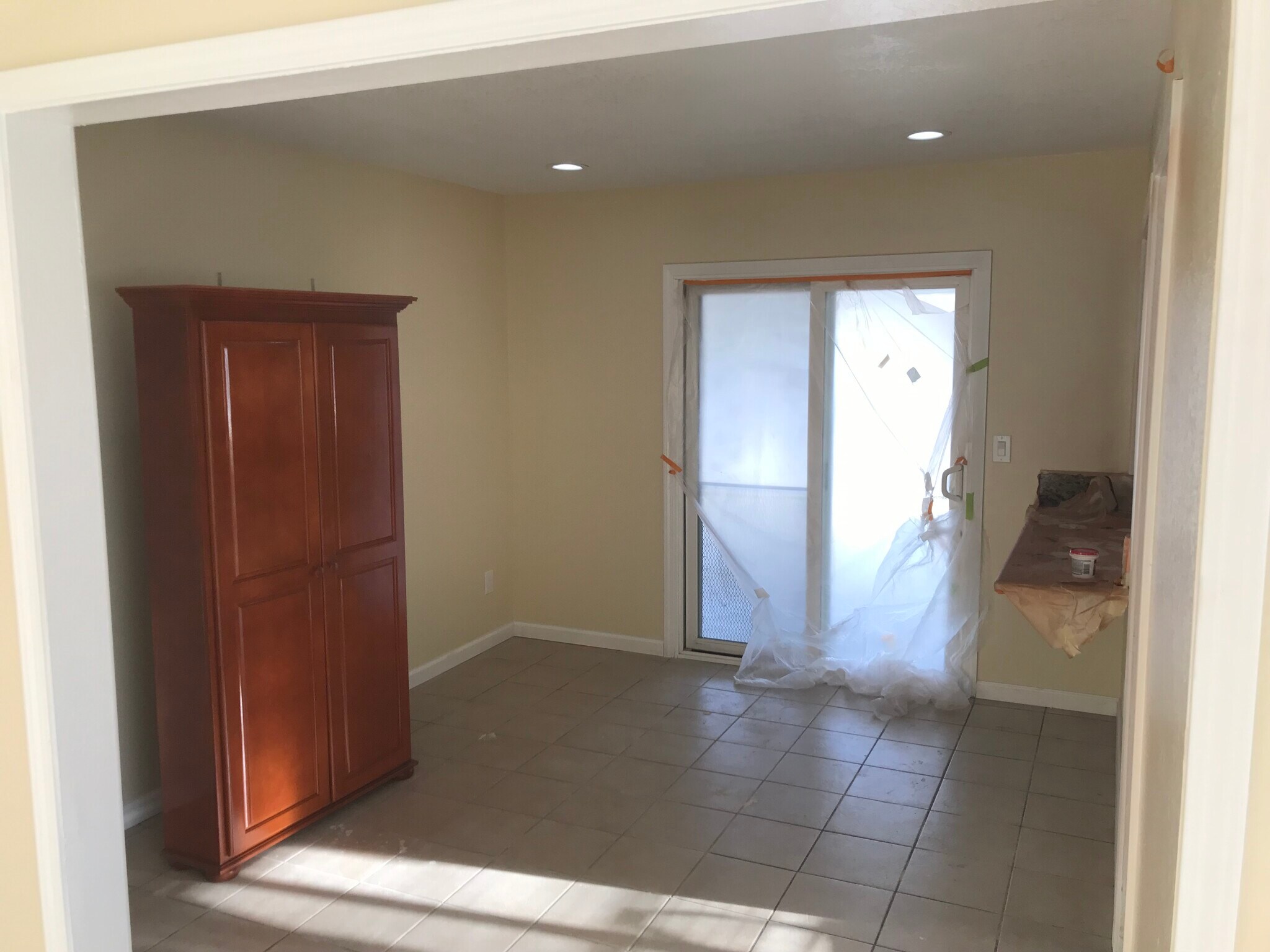 Building Photo - 7881 Hyssop Dr