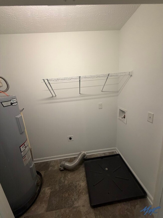 Building Photo - 1505 Orange Ct