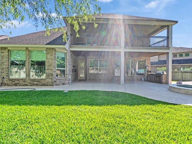 Building Photo - 5227 Preserve Park Dr